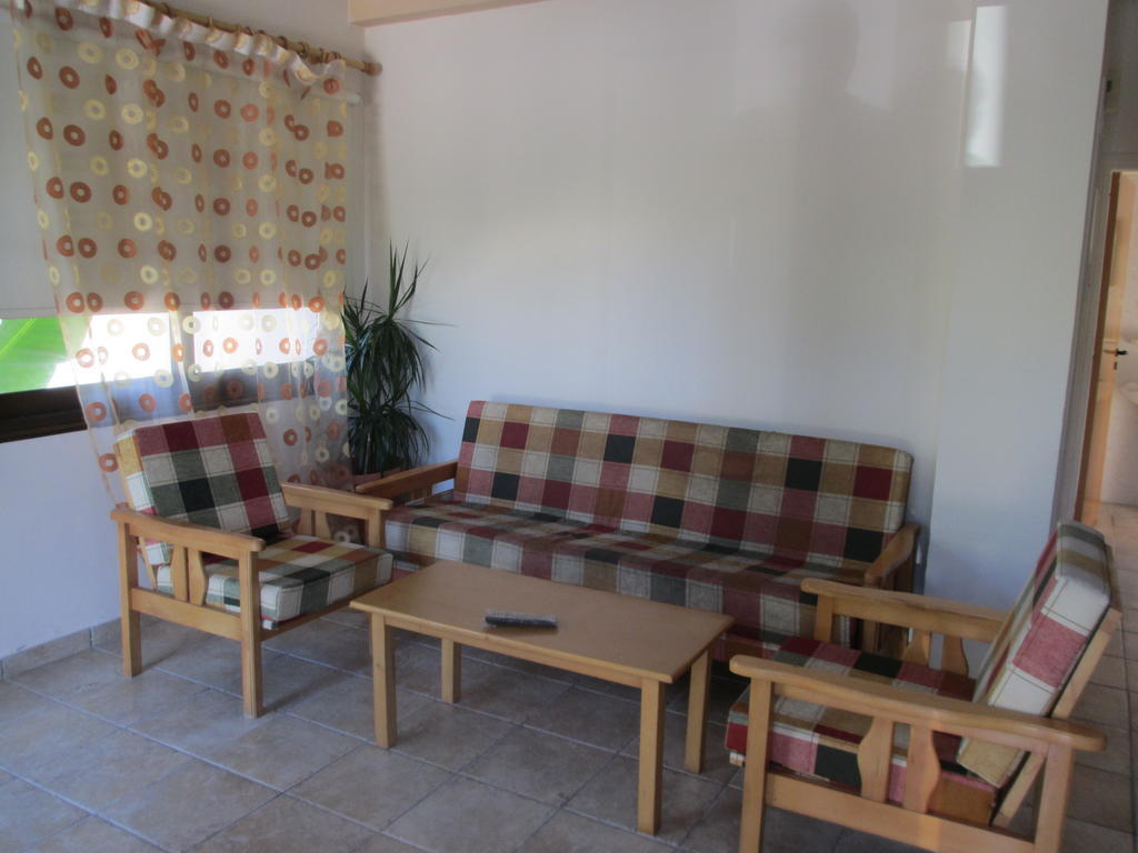 Anastasia Holiday Apartments Klorakas ห้อง รูปภาพ