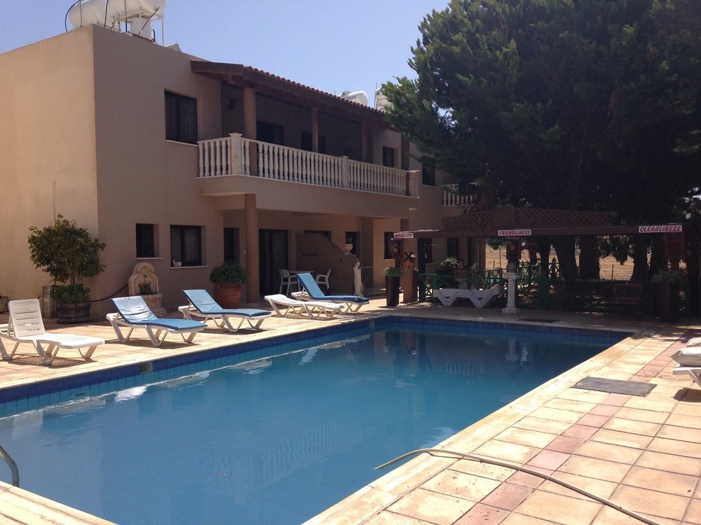 Anastasia Holiday Apartments Klorakas ภายนอก รูปภาพ